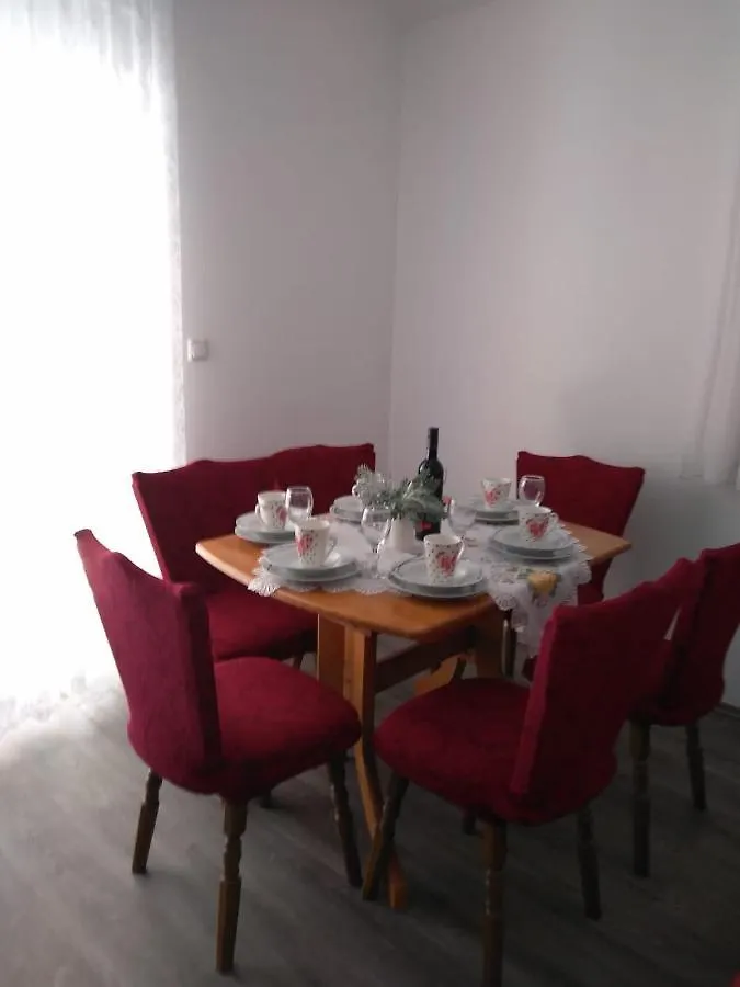 Apartment Apartmani Forgac 2 Vir