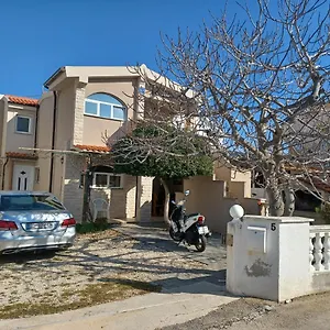 Ivica Apartman